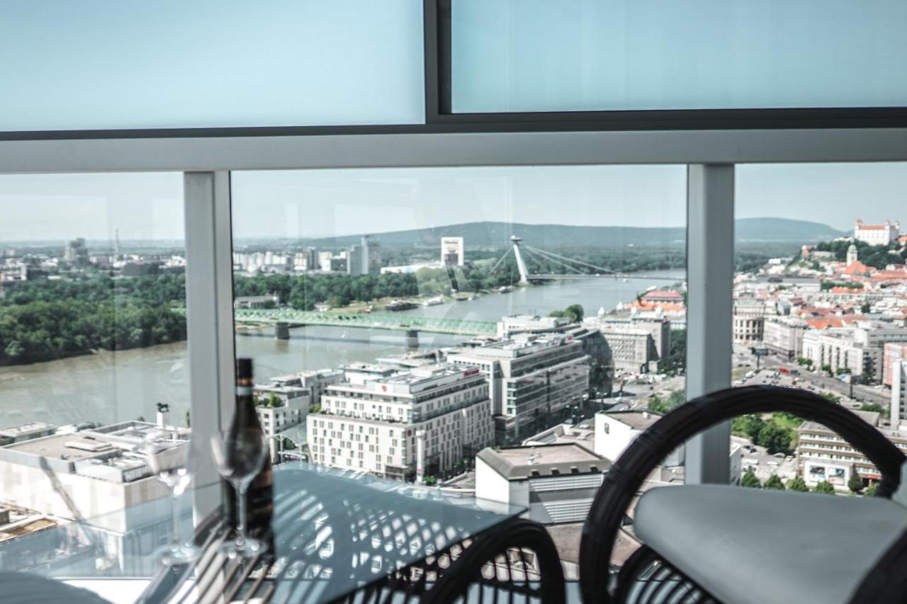 Voir Apartment Bratislava Exterior photo